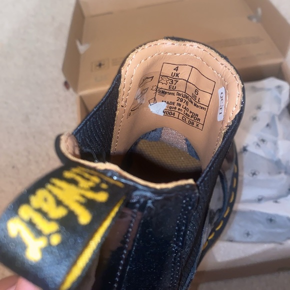 NWT Black Patent Lamper Dr Martens - Picture 5 of 9